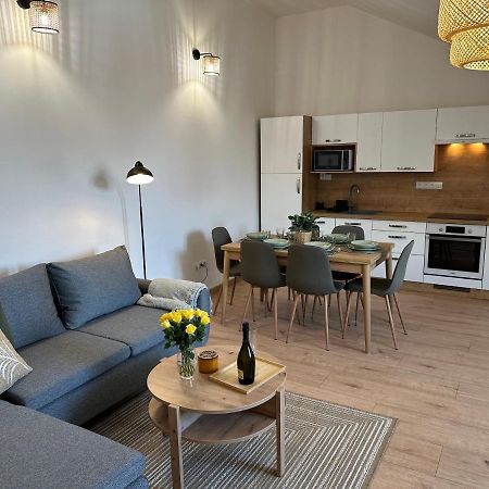 Green Apartment - City Centre - Main Square Ліптовський Мікулаш Екстер'єр фото